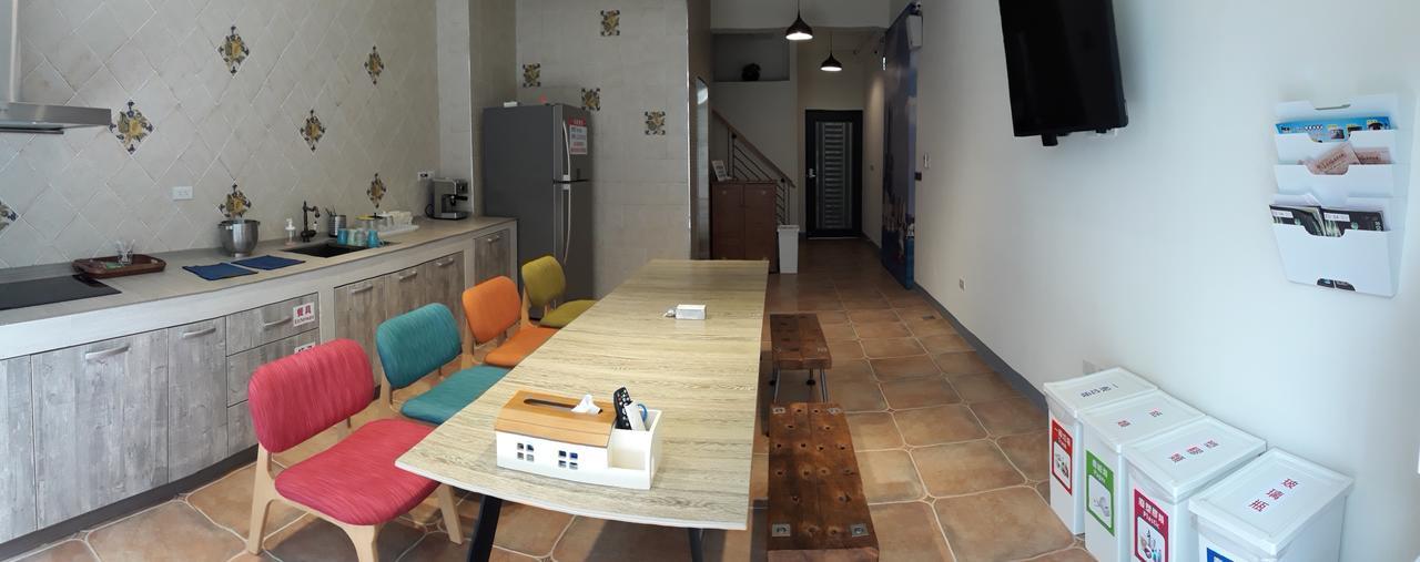 Kla B&B Kaohsiung Bagian luar foto