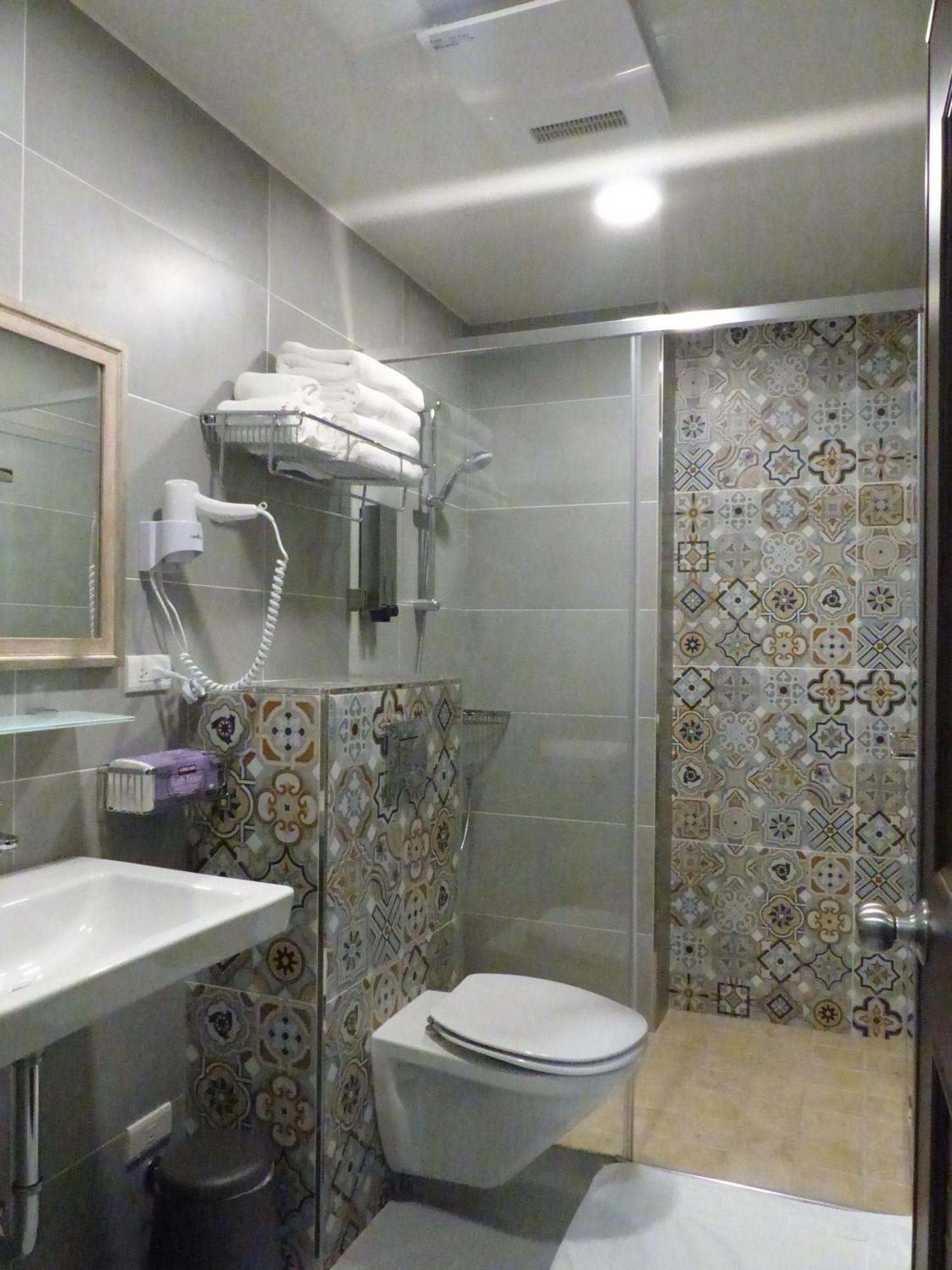 Kla B&B Kaohsiung Bagian luar foto