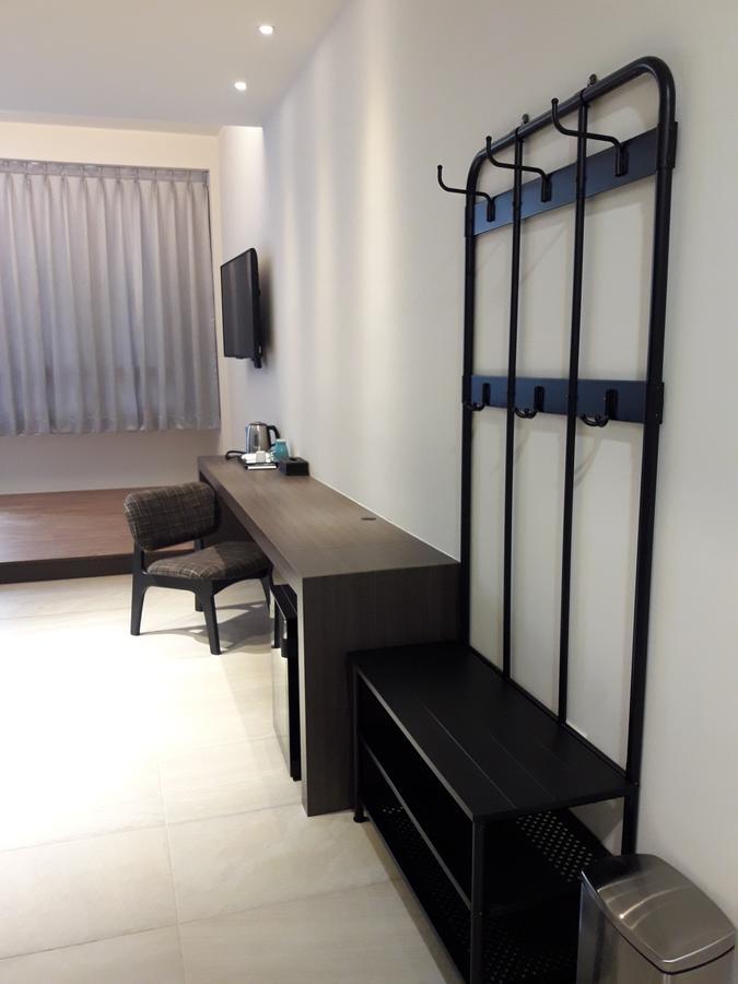 Kla B&B Kaohsiung Bagian luar foto