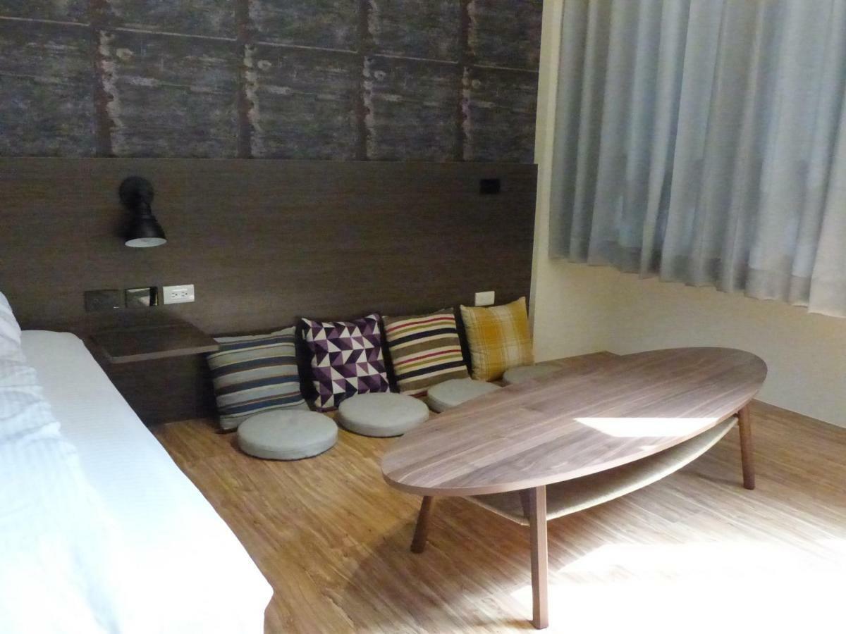 Kla B&B Kaohsiung Bagian luar foto